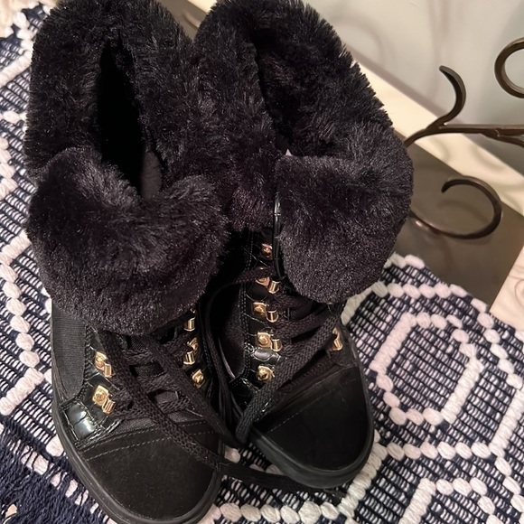 Aldo Fur Lined Embossed leather suede boots - Picture 6 of 13